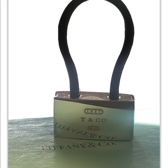 2001 Tiffany&Co Silver 1837 Lock Key Ring - Picture 5 of 5